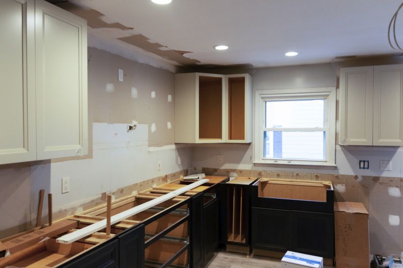 Best Cabinet Refinishing Contractors in Cedar Hill, TX
